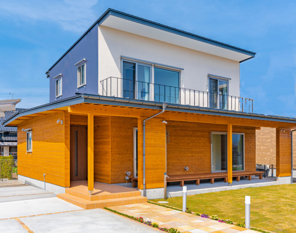 N様邸｜自然に調和する高性能注文住宅｜「断熱×遮熱」と高い耐震性を備えた理想のマイホーム